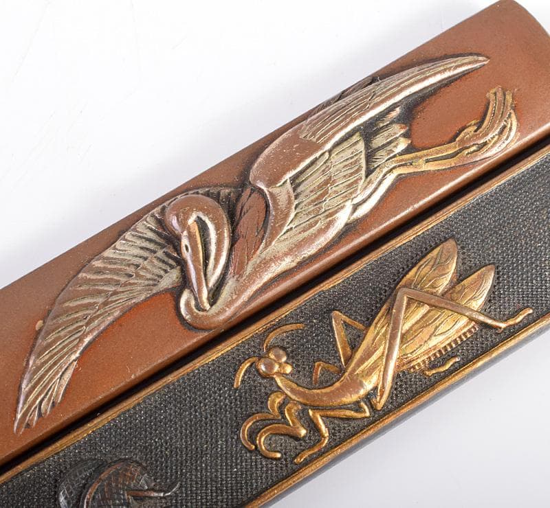 eyeknow74　古銅彫金　鶴図蟷螂図小柄2点　時代箱付　V　R3596