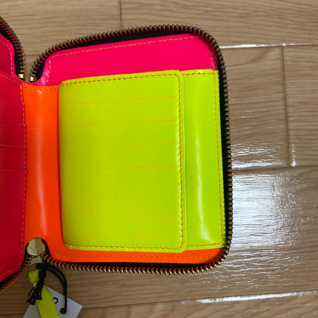ウォレット コム デ ギャルソン SA2100SF SUPER FLUOミニ財布