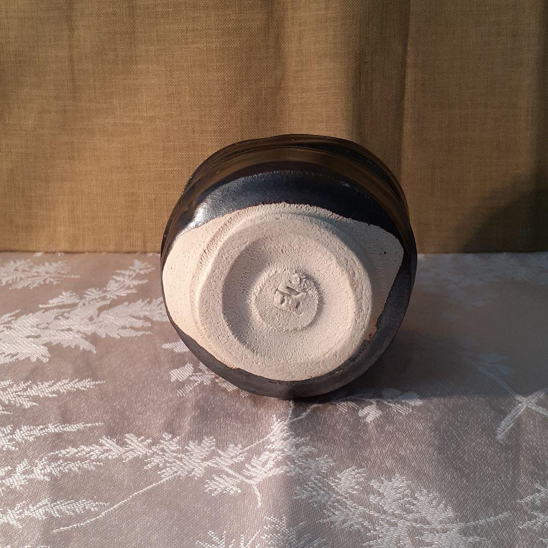 故、加藤仁　作　織部黒湯飲み