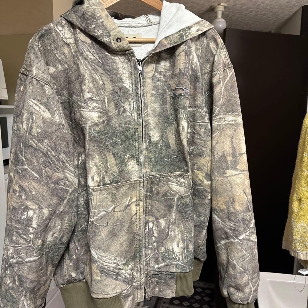 9090 迷彩柄 フード付きジャケット　エルプリモ