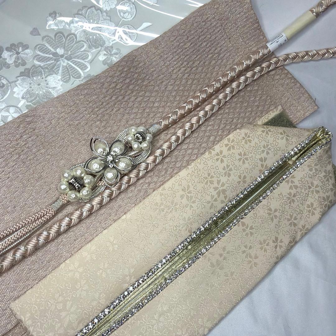 新品　クリーム　振袖用　2026年モデル　帯締め　帯揚げ　半襟　重ね襟　セット