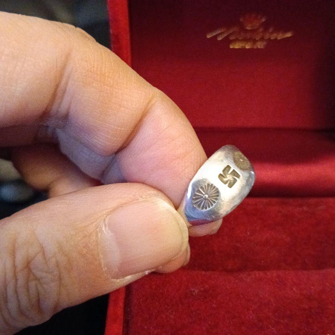 シルバーリング 彫刻デザイン　卍　ビンテージ