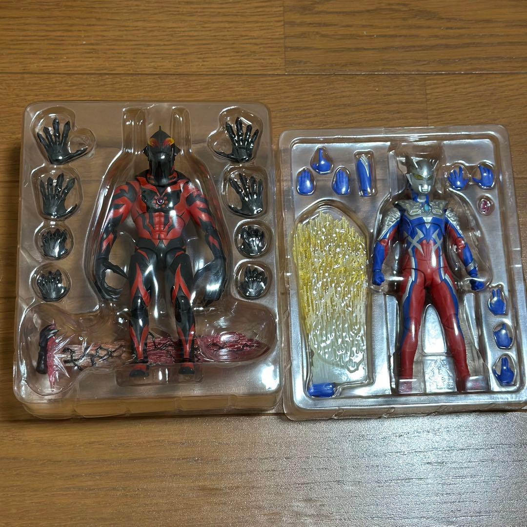S.H.Figuarts ウルトラマンゼロ　ウルトラマンベリアル セット