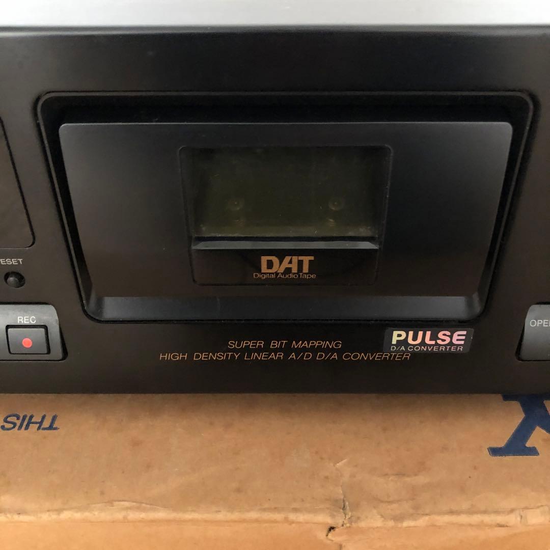 SONY DTC-790 DATデッキ 取説　箱付 リモコンおまけ　ジャンク