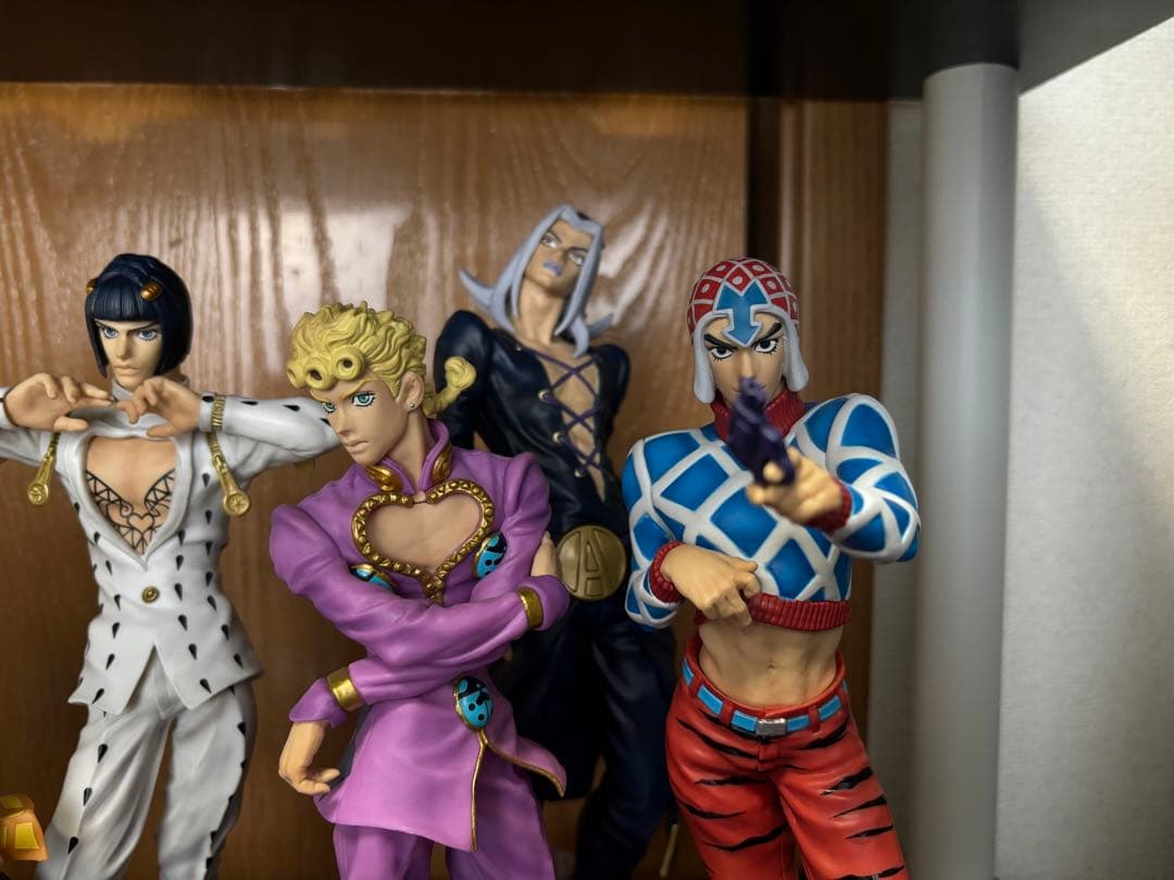 ジョジョ　5部　一番くじ　フィギュア