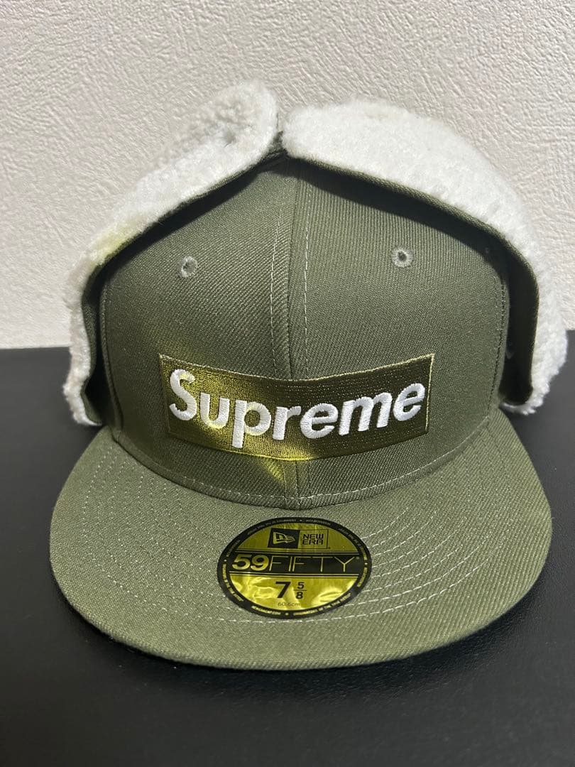 未使用 Supreme newera イヤーフラップ 7 5/8
