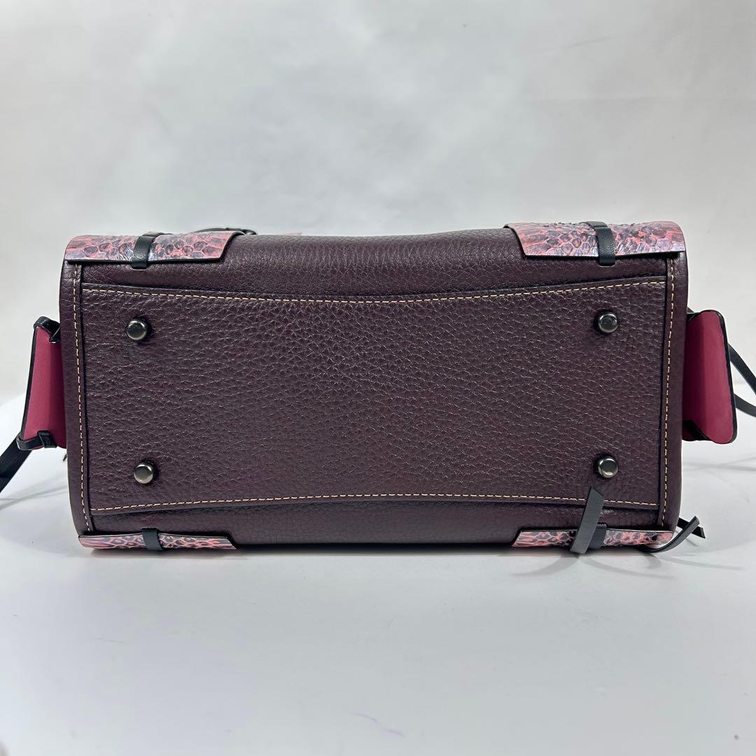 バッグ Rare Coach Rogue 25 Python Leather Bag