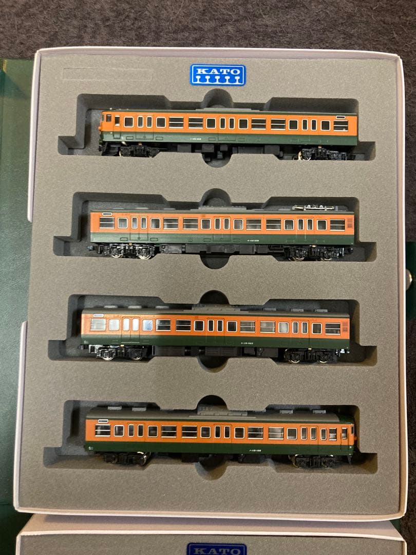 KATO Nゲージ　115系 300番台 湘南色 8両セット