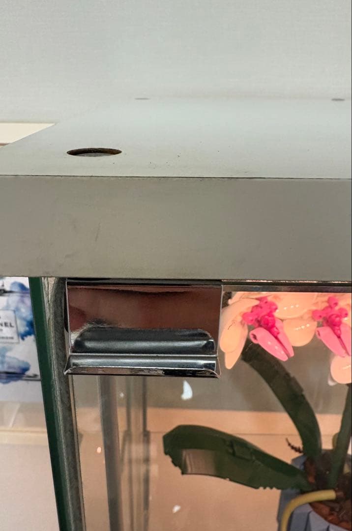 IKEA デトルフ ガラスケース LEDライト付き 【梱包・たのメル便】