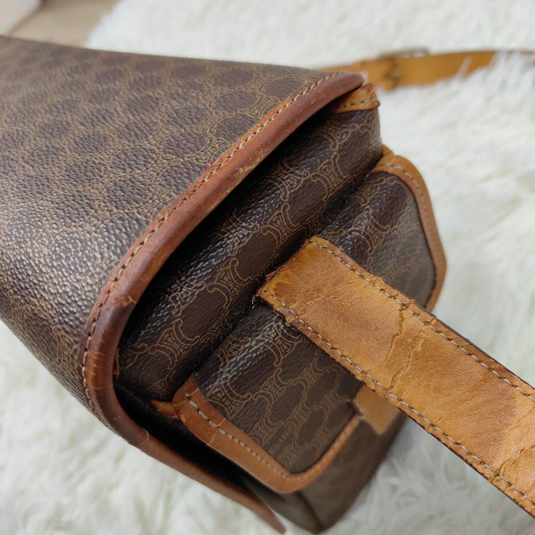 本日限定価格　セリーヌ　ショルダーバッグ　ボックス型　マカダム　トリオンフ