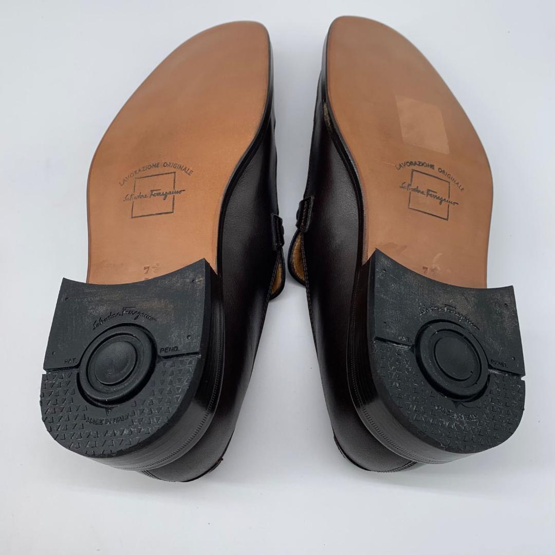 未使用級✨サルヴァトレーフェラガモ シューズ シルバー金具 26.5cm