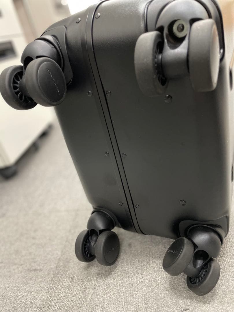 SOLGAARD ブラックキャリーケース　1912 0.7