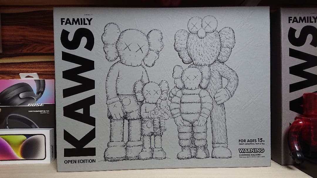 カウズ KAWS FAMILY PINK ファミリー 開封済み 中古品