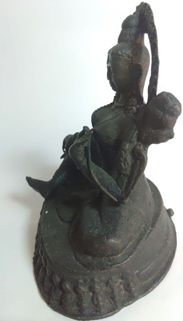 チベット　仏像　古銅　銅製　エ10