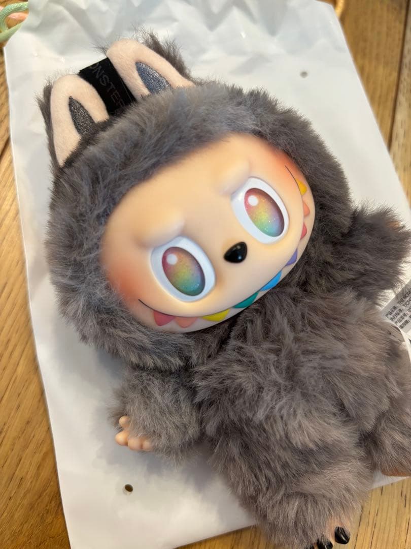 正規品　POP MART ラブブ　シークレット