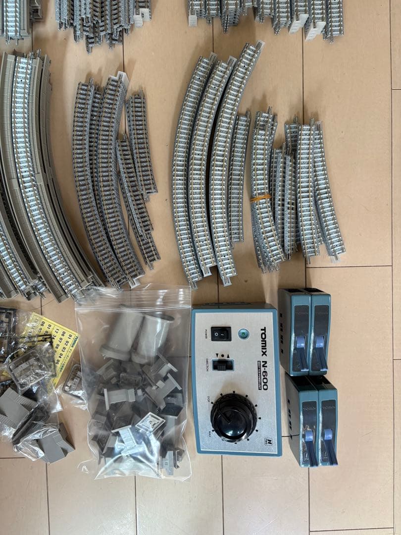 TOMIX レールなど　まとめ売り　[値下げ応相談]