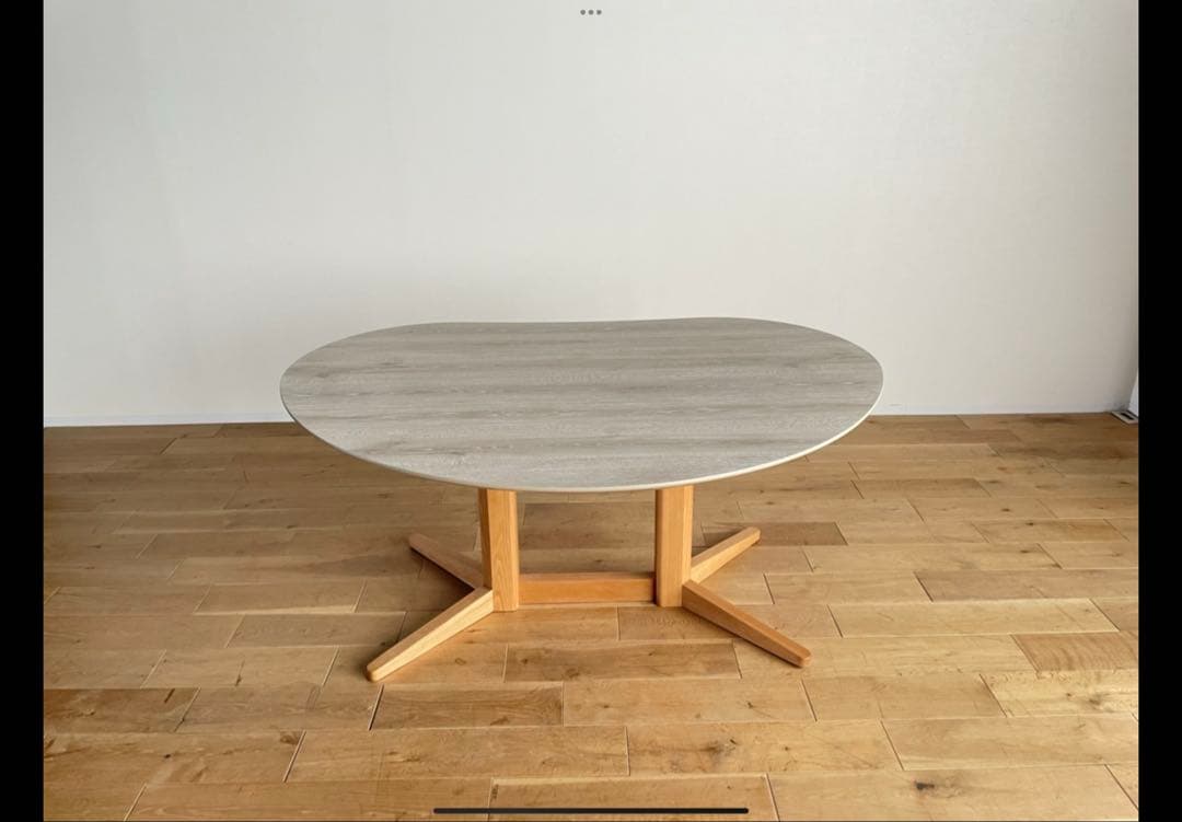 【送料無料】ミラージュ豆型テーブル メラミン材 140cm パブリックオーク色