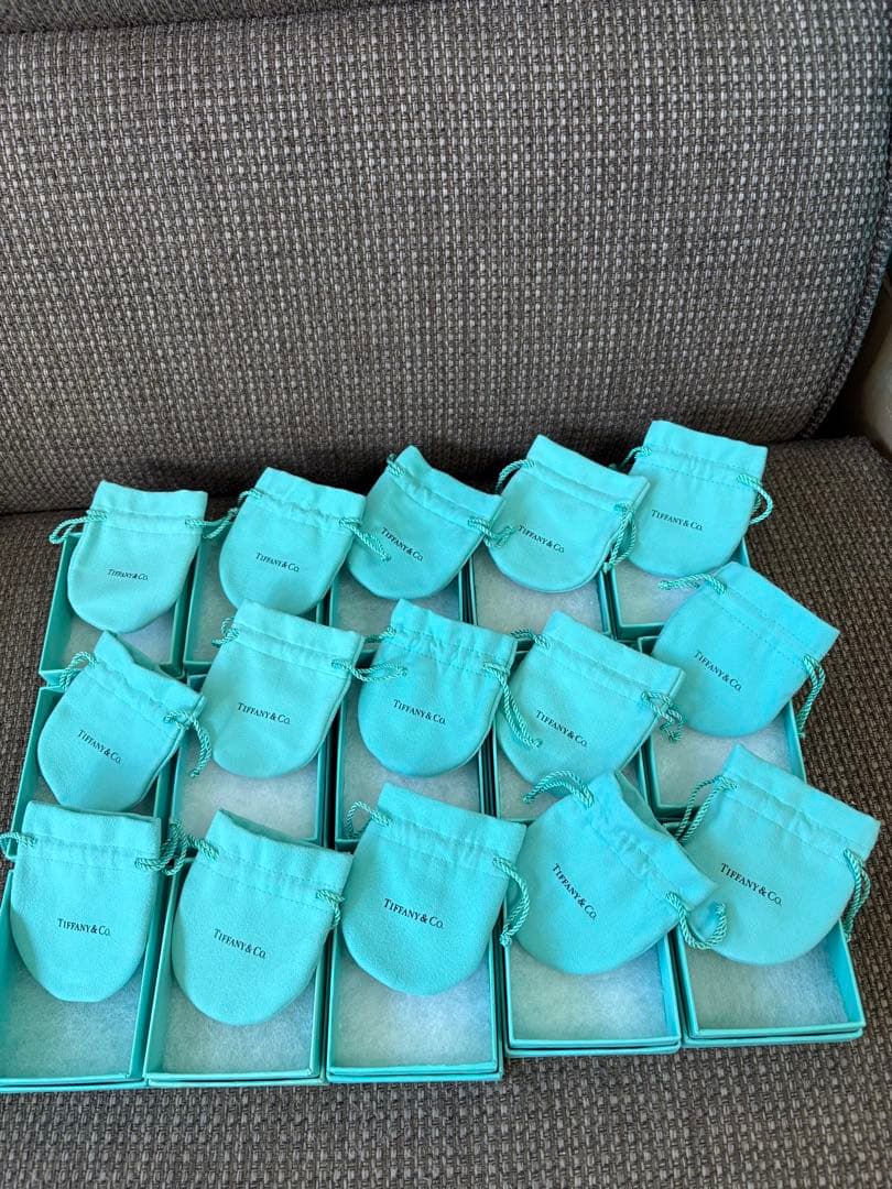 旧型　中古品ティファニー空箱巾着袋12セット