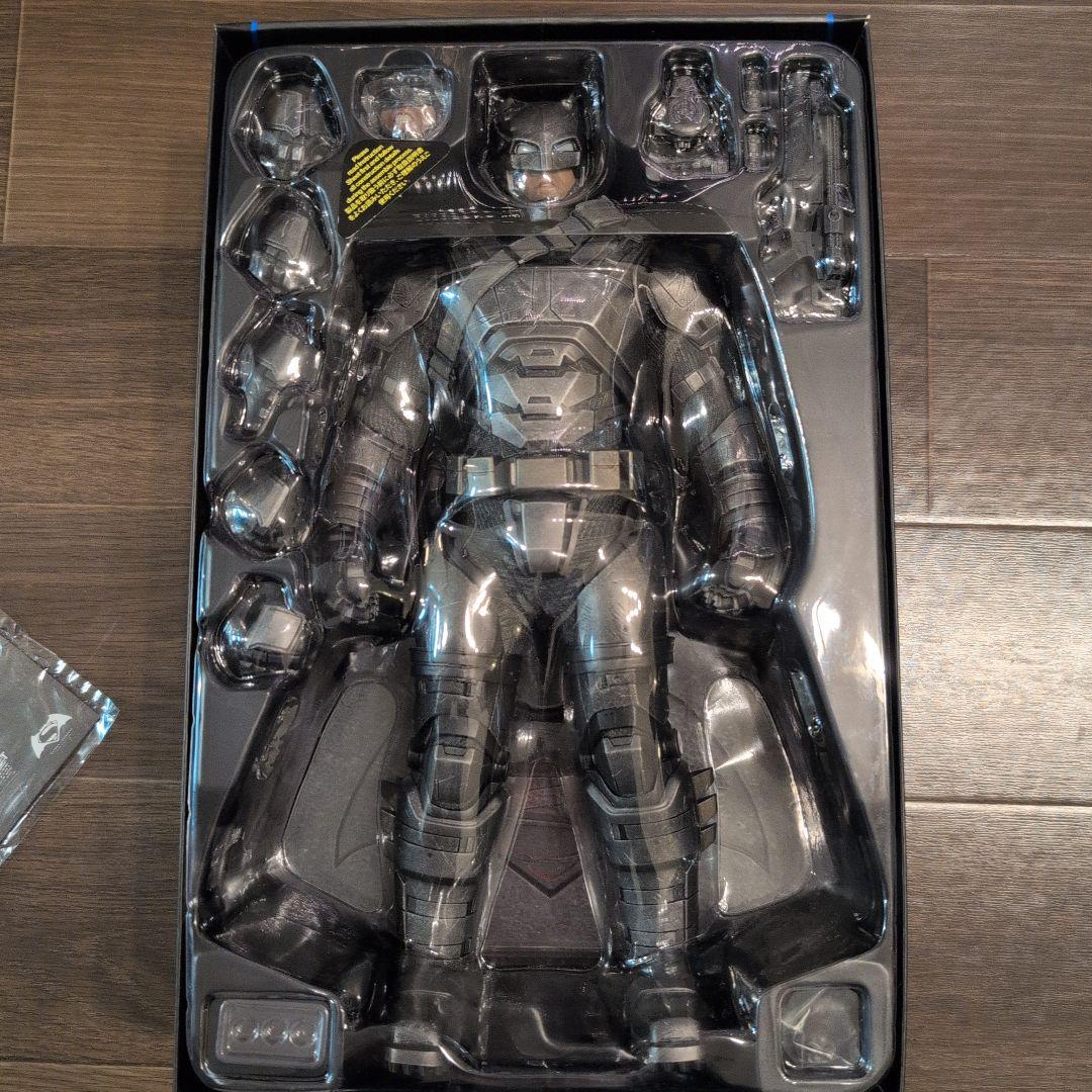 ホットトイズ アーマードバットマン