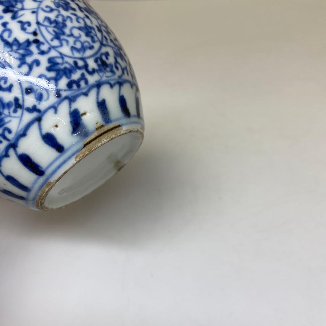 江戸中期　古伊万里　花唐草蓋物　高さ約7㎝ 東Y7-0204☆2Fタカチ