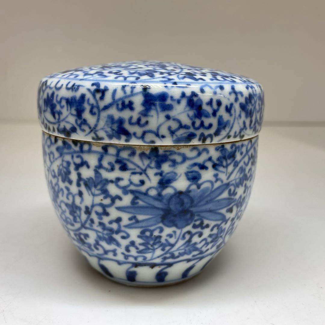 江戸中期　古伊万里　花唐草蓋物　高さ約7㎝ 東Y7-0204☆2Fタカチ