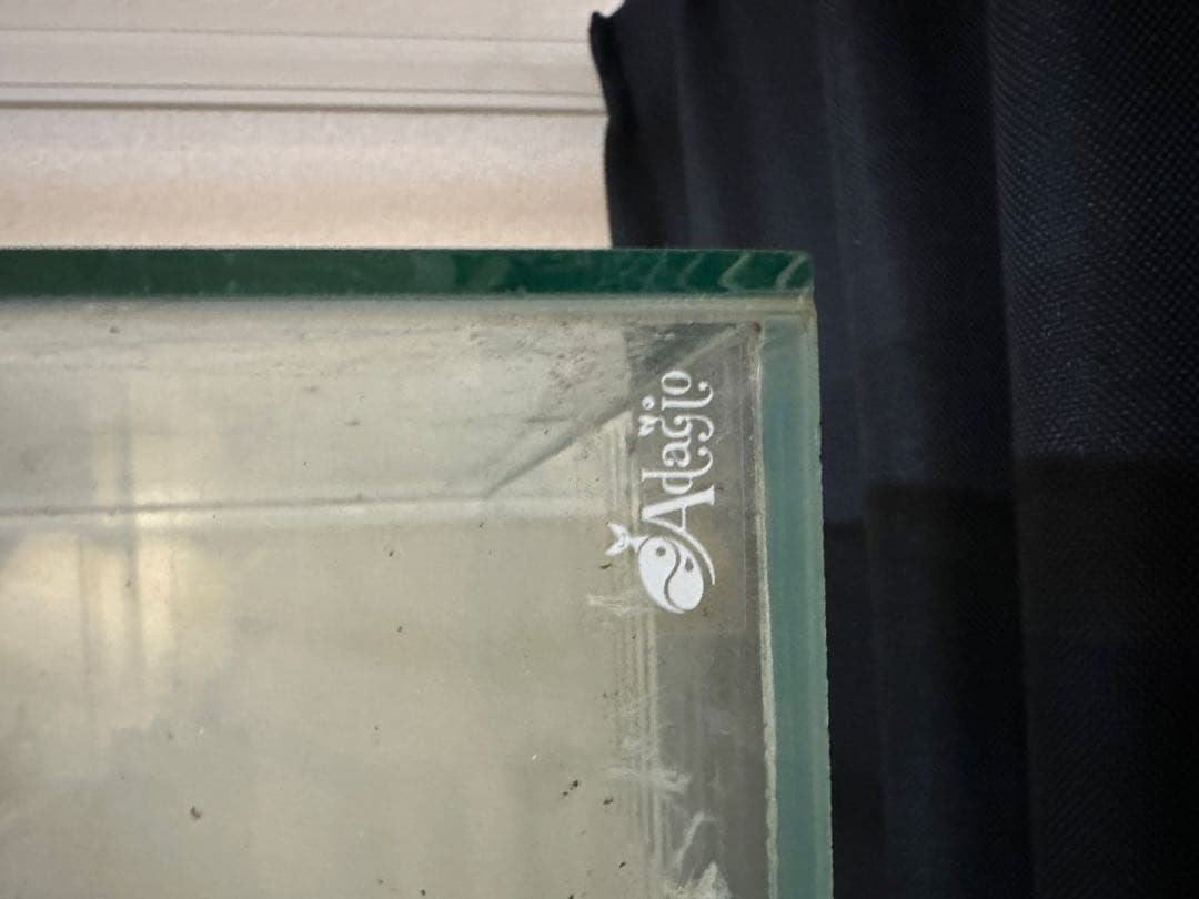 幅1600 奥行500 高さ450 ガラスケージ