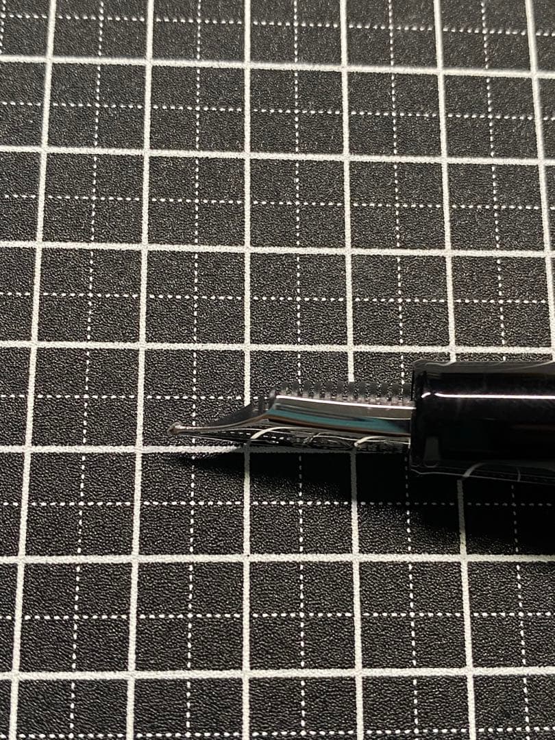 SAILOR 長刀研ぎ シルバートリム　万年筆　字幅NM