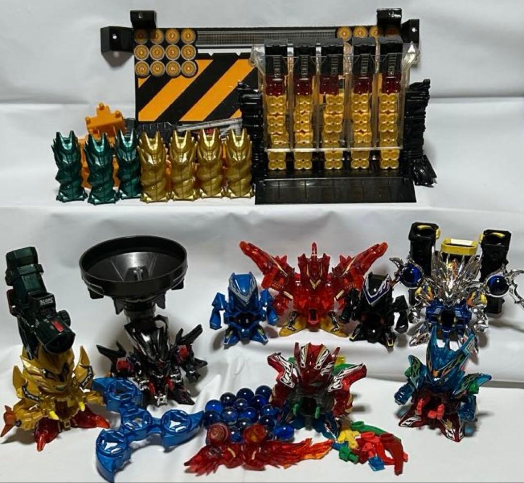 【まとめ売り】クロスファイトビーダマン＆ブレイクボンバー対戦セット＆周辺グッズ