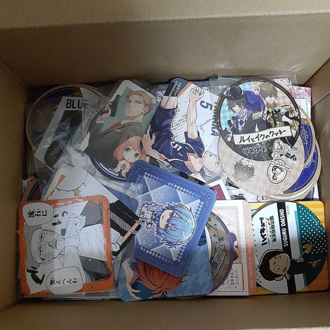 アニメ・マンガ・キャラクター　紙類　紙系　紙雑貨　大量　まとめ売り