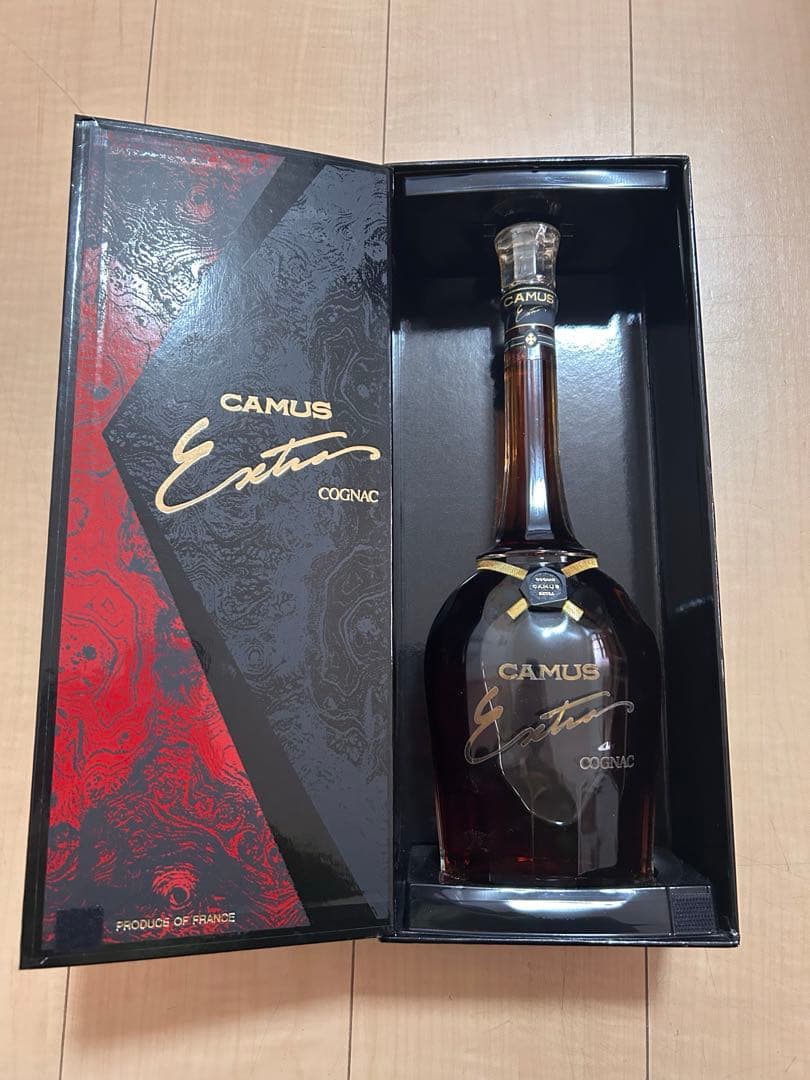 未開栓CAMUS Extra コニャック 専用ボックス入り　ゴールドアワード受賞