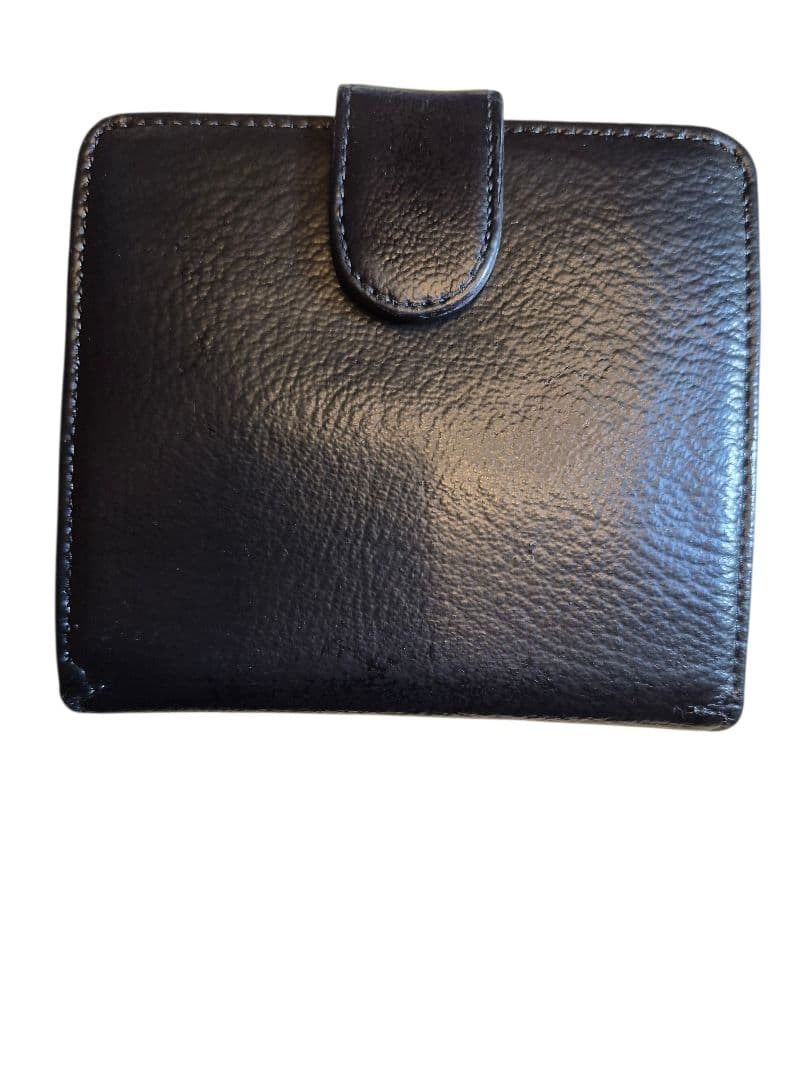 CHANEL　シャネル　ココマーク　二つ折り財布　ブラック