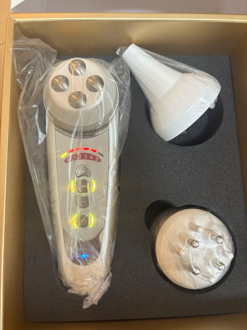 セルキュア　４ｔプラス　保証書付き　新品未使用