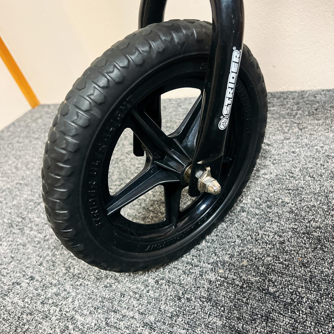 日本正規品　STRIDER バランスバイク オレンジ ST-S4　12SPORT