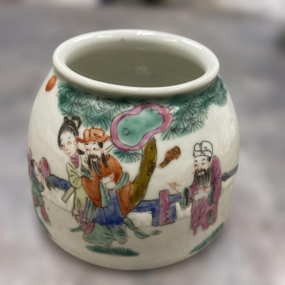 大清同治年製　粉彩人物図　骨董品　時代物