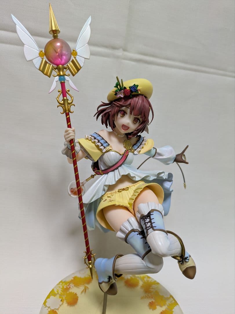 ソフィー フィギュア