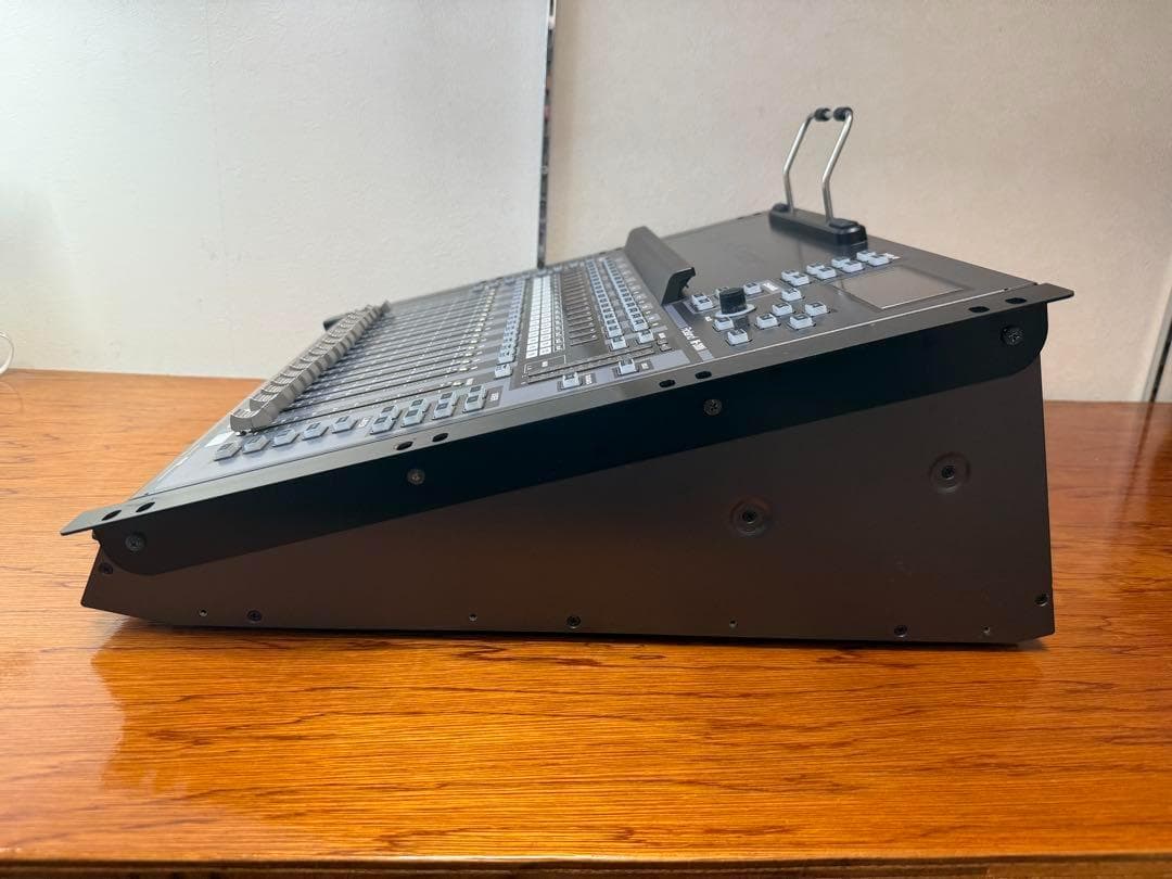 デジタルミキサーRoland V-Mixer M-200i