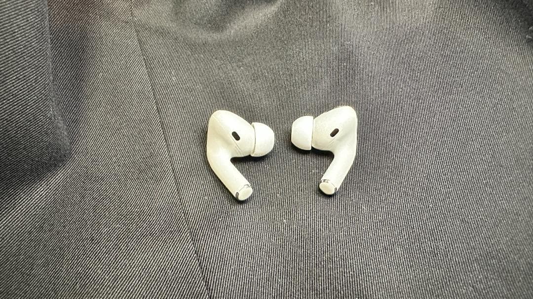 美品✨Apple AirpodsPro 第一世代 - 箱・追加イヤーパッド付き