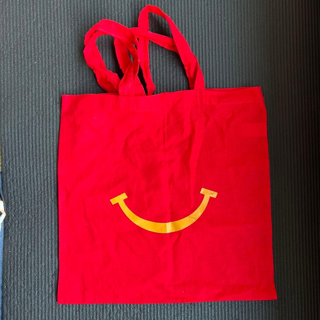 タラッタッタッター、I’m love it! 日本で入手困難マックのエコバック