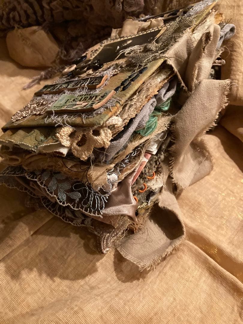 男前ジャンクジャーナル　雑記帳　数字　革タグ　ペイント　アンティーク