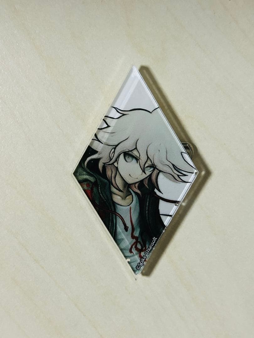 ￼ダンガンロンパ 狛枝凪斗 希望のカケラ アクリルバッジ