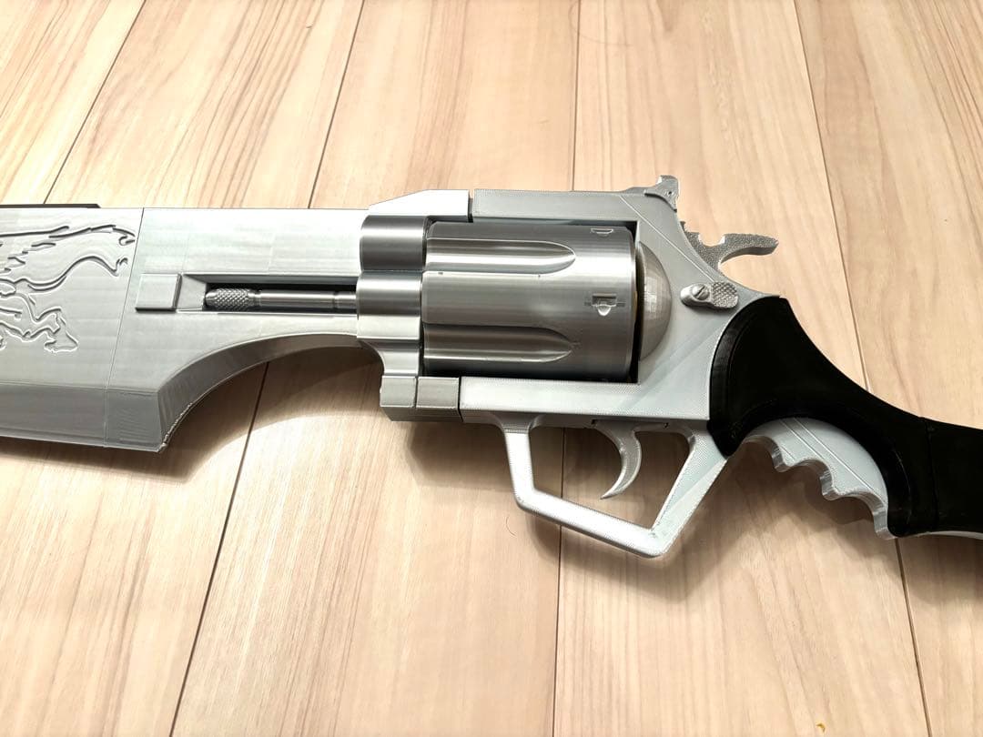 フルサイズ ファイナルファンタジーVIII ガンブレード (金属なし）