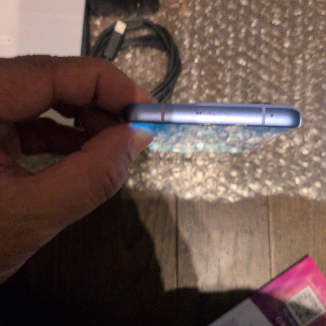 Motorola スマートフォン 青 充電器付き