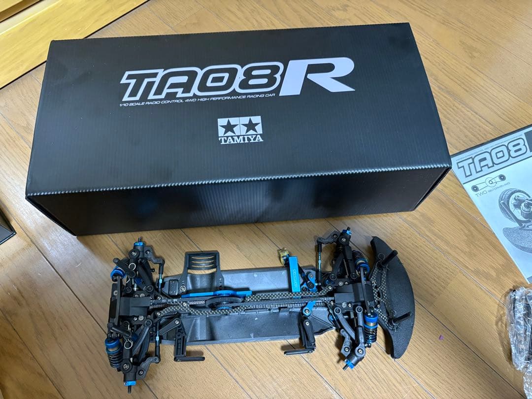 タミヤ　TA08R ラジコン