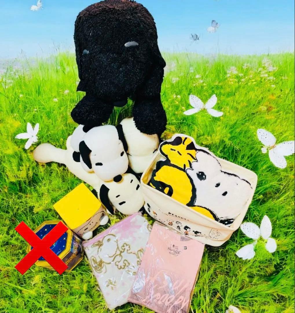 スヌーピー グッズまとめ売り　ぬいぐるみセット　雑貨　Tシャツ　お値下げ中