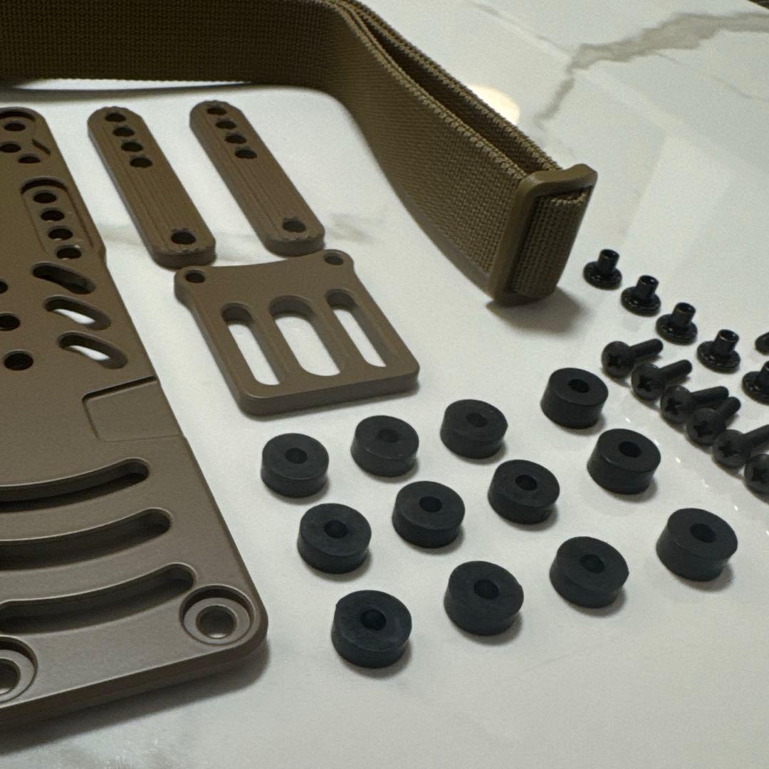 TNC RHPタイプ ホルスターアダプタ コヨーテブラウン レプリカ