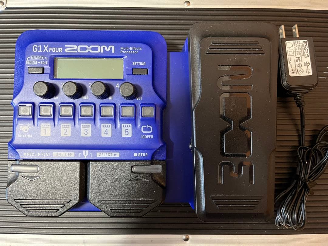 ZOOM G1X FOUR マルチエフェクター 限定カラー