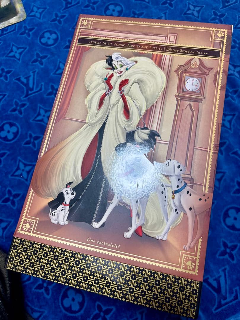クルエラ　デビル　デザイナーコレクションドール　ディズニー　101匹わんちゃん