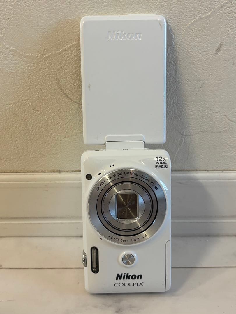 Nikon COOLPIX S6900 ホワイト