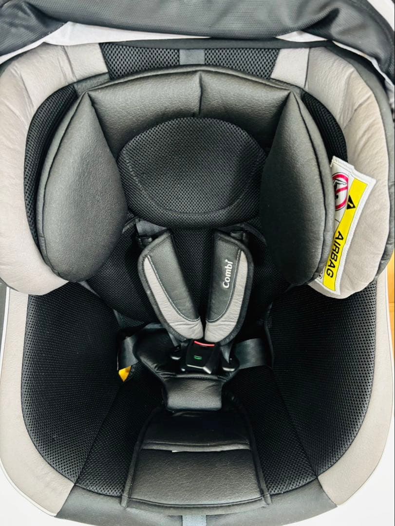 コンビ Combi クルムーヴスマート シートベルト固定 JG-600