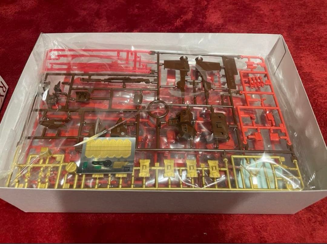 νガンダム　明治アーモンド　ガンプラ